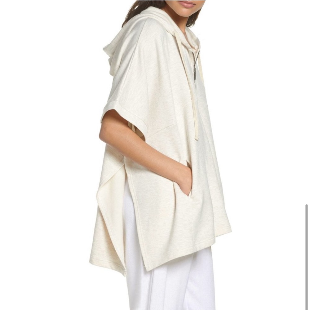 🪼UGG Anissa Lounge pocket poncho fleece! - Picture 4 of 11